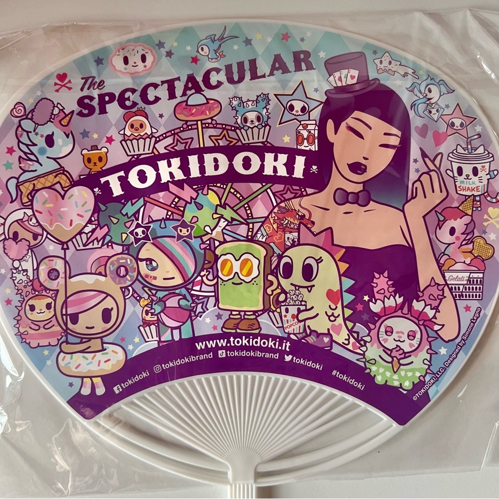 Tokidoki Uchiwa Fan Spectacular Double-sided Print Sealed NWT